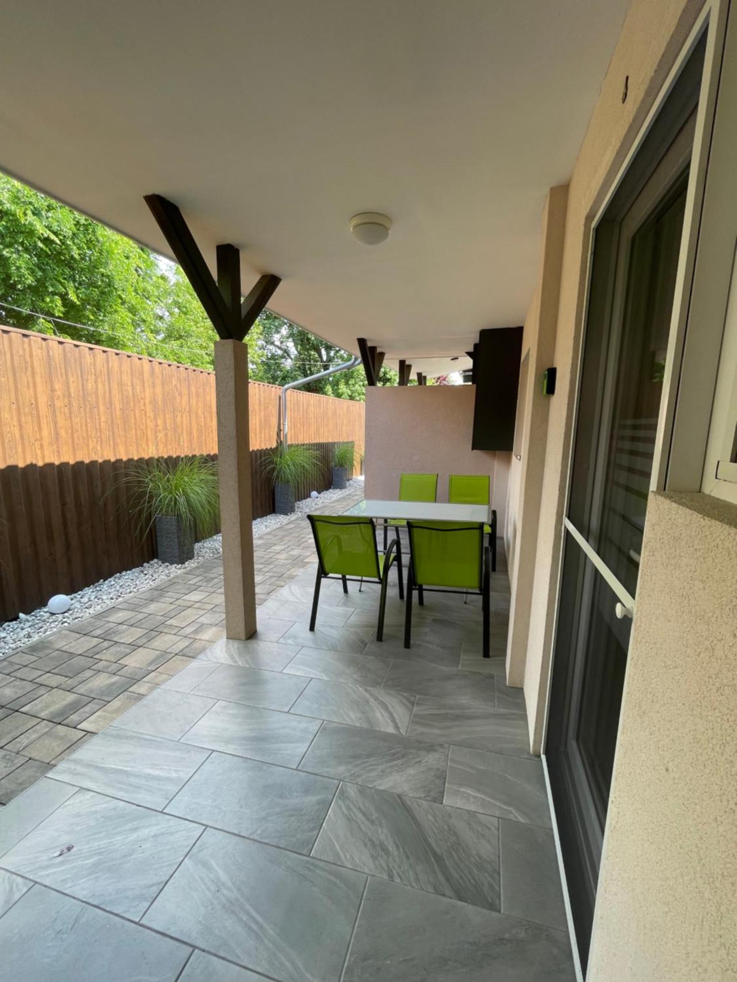 בלטונללה Tutti Apartman מראה חיצוני תמונה